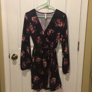 Xhilaration faux wrap dress size M